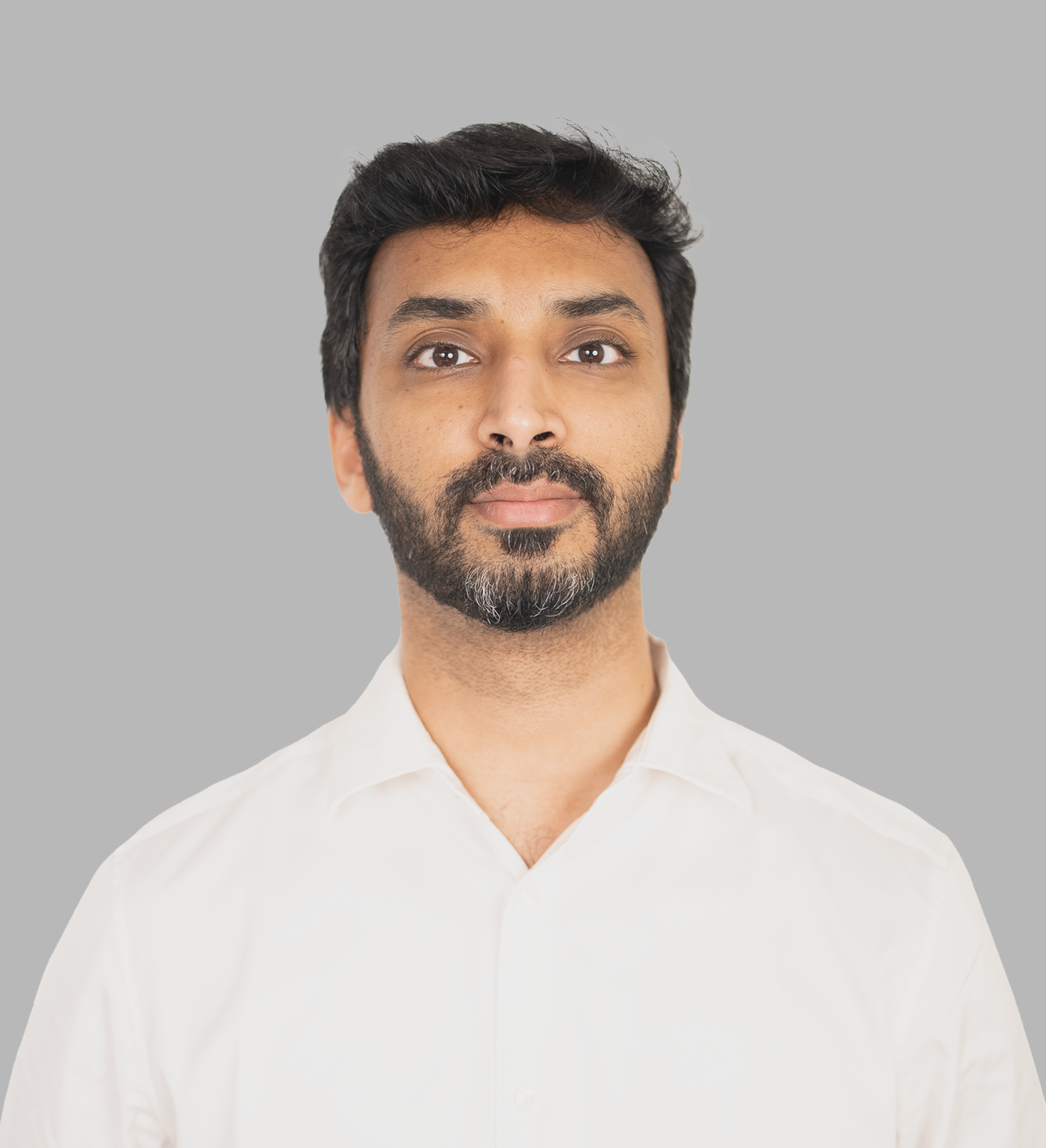 Dr. Adith Chinnaswami, COO & Co-founder of MediSim VR, is spearheading operations to revolutionize healthcare training with advanced VR technology.